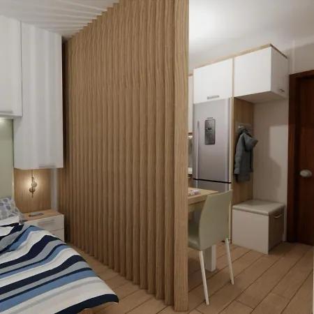 Dori's Kristal Studio Apartment *